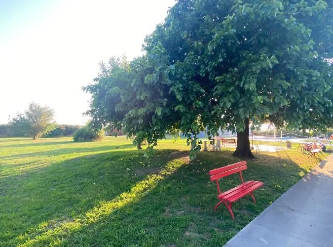Tra Campagna E Mare Panzió 4*